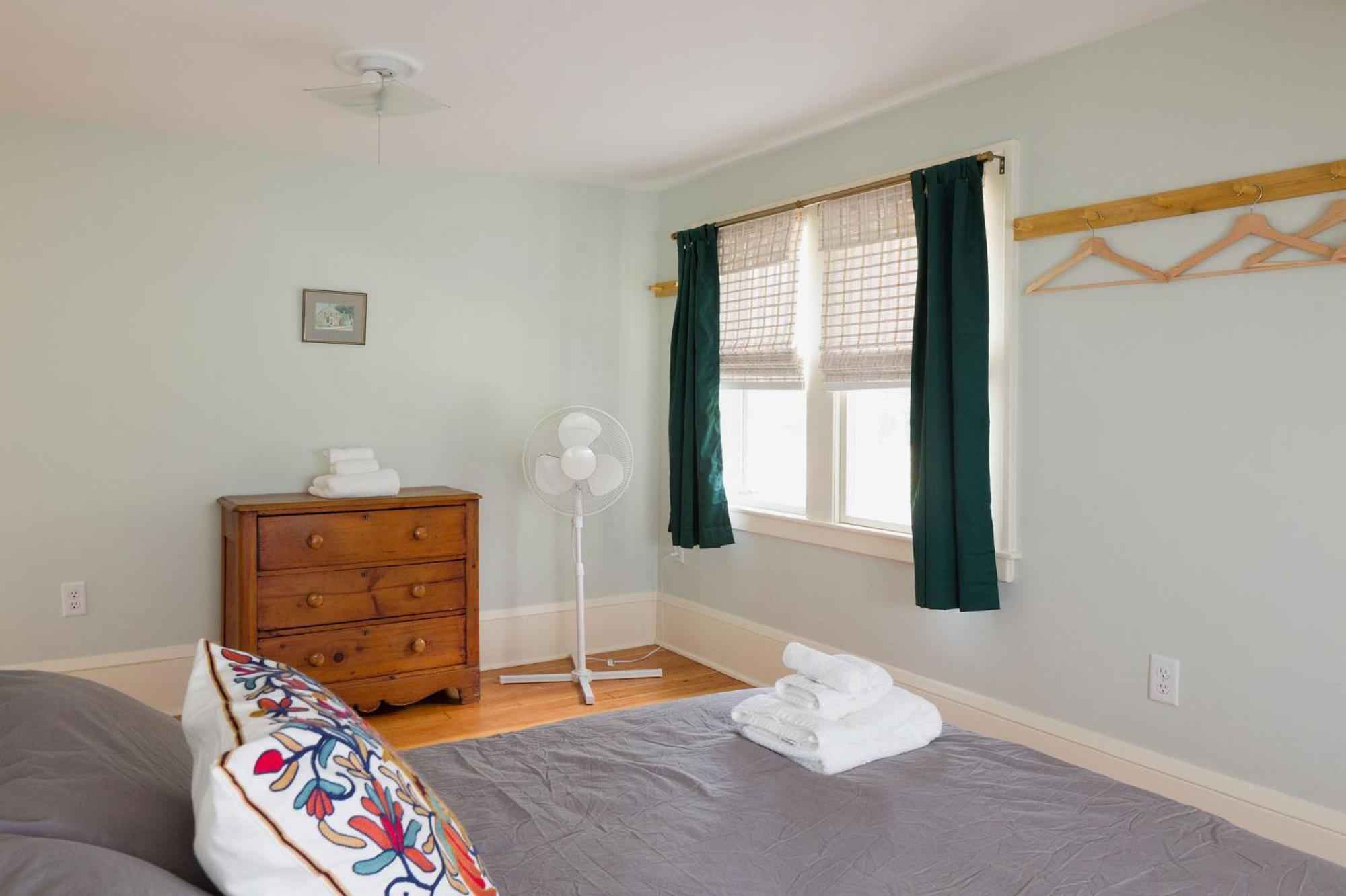 Queen City Bungalow & Cottages Burlington Eksteriør bilde