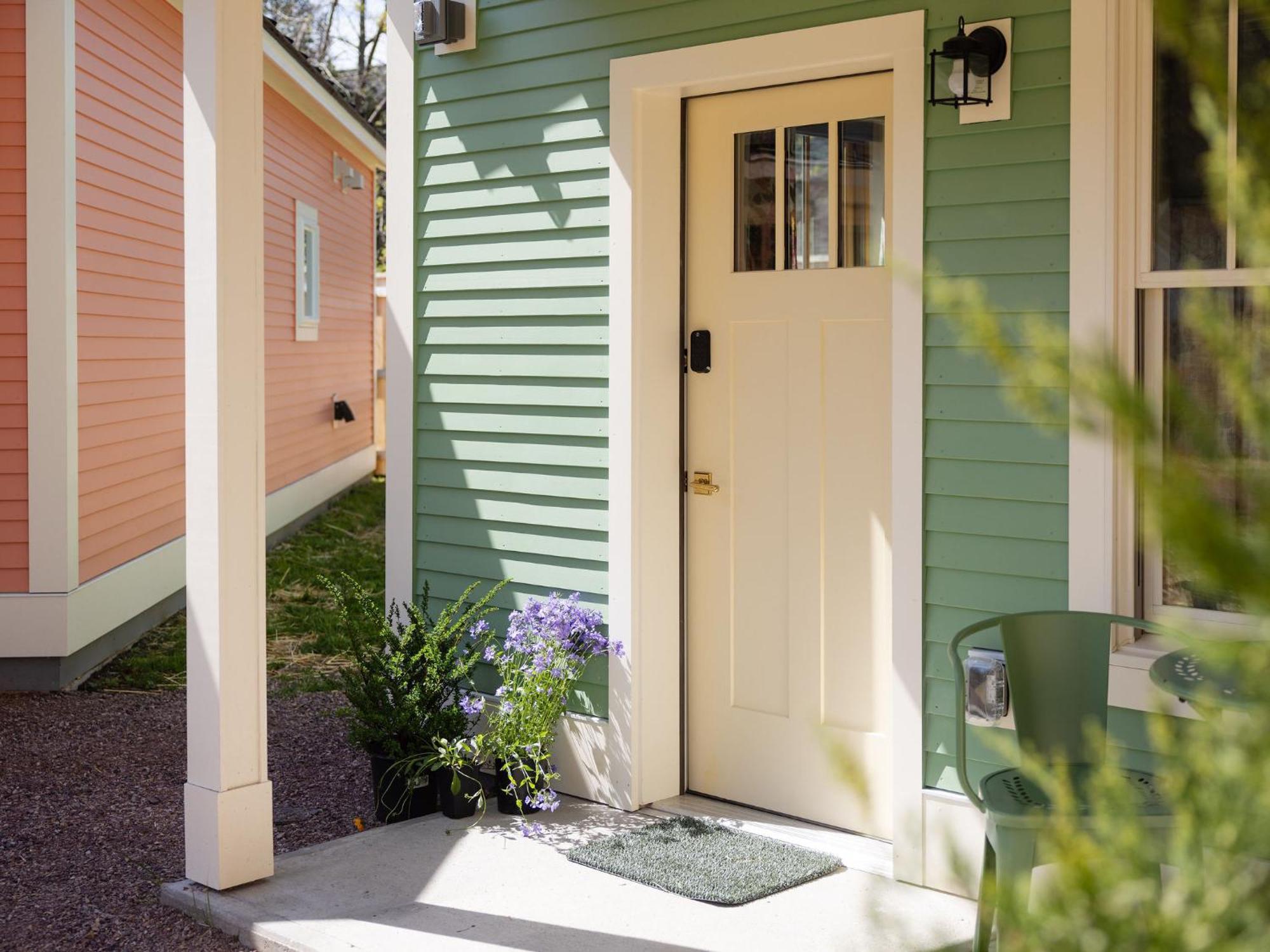 Queen City Bungalow & Cottages Burlington Eksteriør bilde
